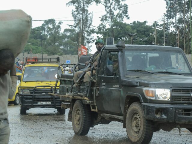 Dr. Congos M23 -Garners greifen vor dem Flughafen Bukavu vor dem Gipfel der Afrikanischen Union

