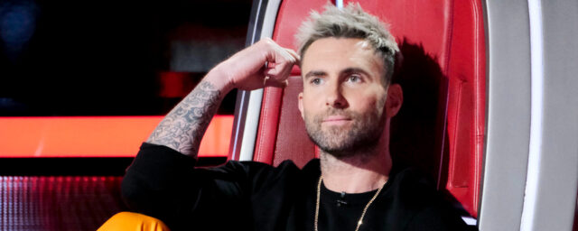 "Die Sterne sind ausgerichtet und hier bin ich": Adam Levine enthüllt, warum er schließlich zu "La Voix" zurückkehrte.

