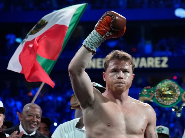 Canelo Alvarez Falls Jake Paul kämpft um Saudi -Arabien -Deal

