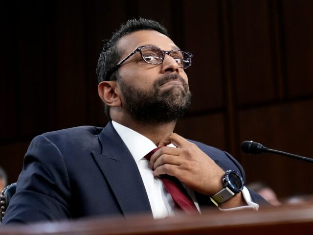 Der US-Senat bestätigt Kash Patel für einen Zeitraum von 10 Jahren, um das FBI zu führen

