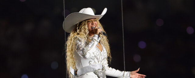 Beyoncé teilt eine große Ankündigung zu "Cowboy Carter" und 2025

