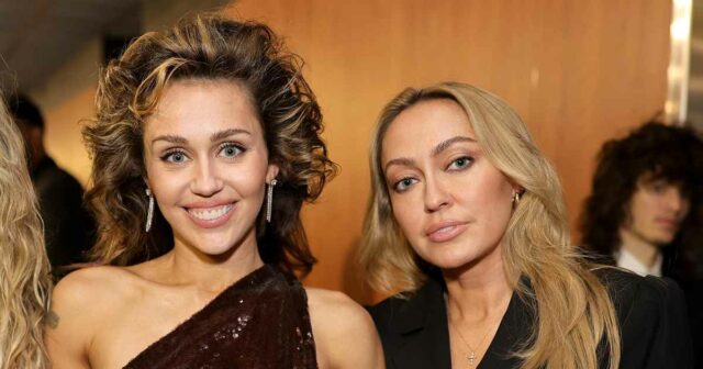 Brandi Cyrus möchte wissen, ob Miley und Nick Jonas mit "SNL 50" sprachen.

