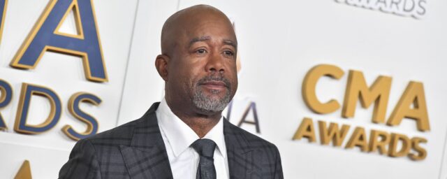 Darius Rucker stellt den richtigen Rekord für seinen Umzug aus dem Land auf

