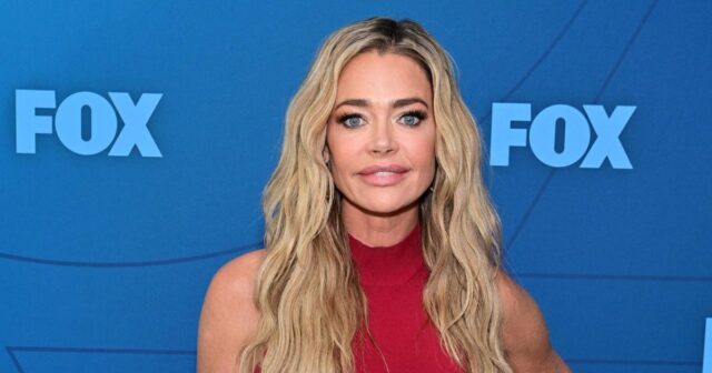 Denise Richards ist der letzte Stern, der aus 1 Grund aus Lachsspermien -Gesichtsbehandlung probiert

