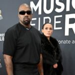 Bianca Censori trägt das 2. nackte Outfit, Kissts Kanye West zu Grammys Party