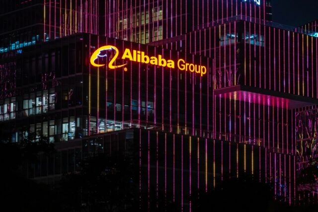 Apple hat sich angeblich mit Alibaba zusammengetan, nachdem er Deepseek zum Start von China AI abgelehnt hatte

