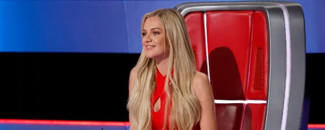 Kelsea Ballerini nennt Blake Shelton seinen Vater während des Kampfes mit Adam Levine auf "The Voice"

