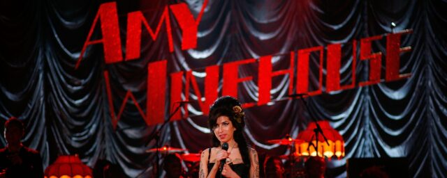 Die Reaktion von Amy Winehouse auf den Rekordsieg des Jahres bei den 50. Grammy Awards gibt mir immer Schüttelfrost

