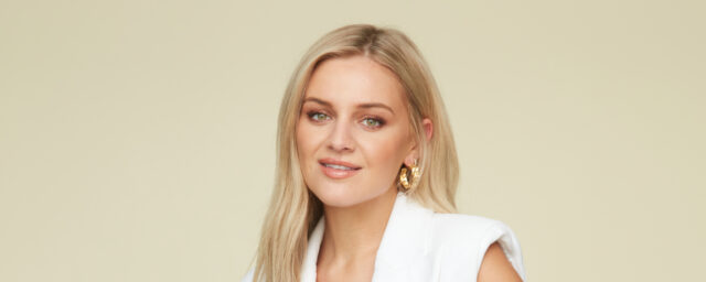 Kelsea Ballerini versammelte seine Gangbande, um über Leben, Liebe und verletzliche Wahrheit über "Models" zu schreiben, um über Leben, Liebe und verletzliche Wahrheit zu schreiben.

