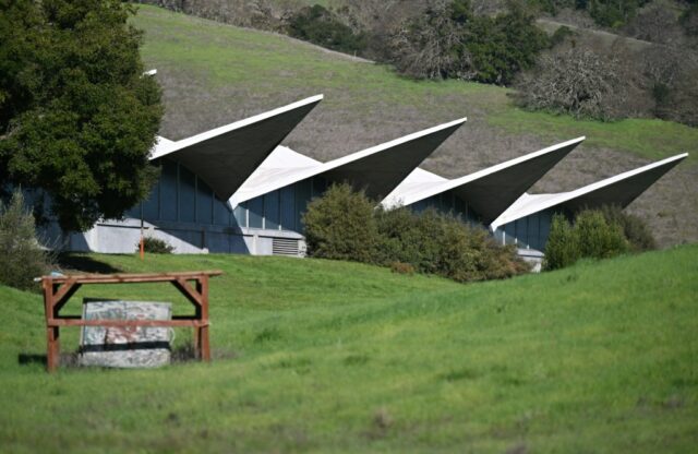 Wahrzeichen Birkenstock Hauptquartier in Marin County zum Verkauf gelistet

