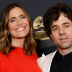 Mandy Moore unterstützt ihren Mann in Grammys, nachdem er ihr Haus gegen Waldbrände verloren hat