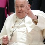 Papst Franziskus diagnostiziert bilaterale Lungenentzündung, sagt der Vatikan, sagt der Vatikan