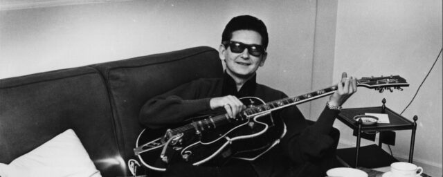 Die Geschichte hinter der Probe von Roy Orbison "Oh, hübsche Frau"

