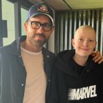 Ryan Reynolds ehrt einen Wrexham -Fan (15), der an Krebs gestorben ist