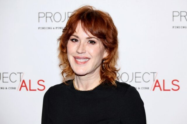 Horoskope 18. Februar 2025: Molly Ringwald, Ihr Tunnelvision wird Sie zur Ziellinie bringen

