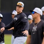 Fürchten Sie sich die Bärte? New York Yankees fallen ein langjähriges Bartverbot ab