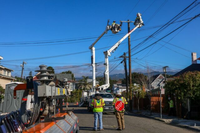 PG & E Profits häufen für das gesamte Jahr höher, hängen jedoch in den letzten drei Monaten her

