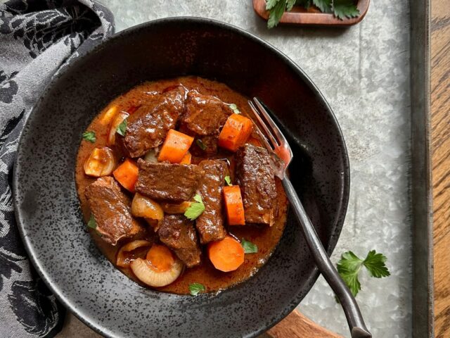 Tastefood: Schlagen Sie die Kälte mit diesem rauchigen, würzigen Eintopf

