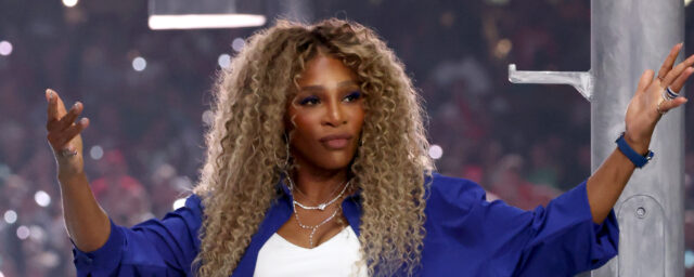 Serena Williams hat keine Zeit für Petty, behebt die Aufzeichnung direkt auf ihrem viralen Cameo des Super Bowl

