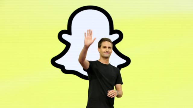 Tiktok 'Unsicherheit' hilf Snapchat, sagt CEO Evan Spiegel

