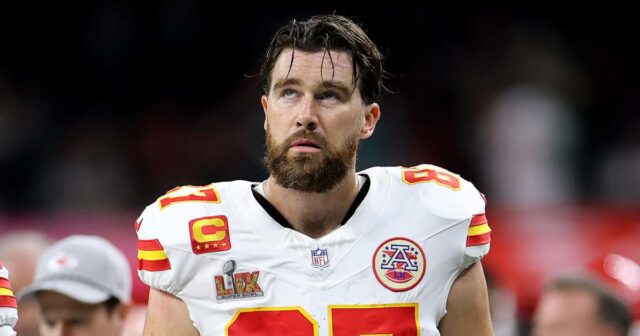 Travis Kelce hat den schlimmsten Super Bowl ihrer Karriere, während die Köche in der Ausbruch verlieren

