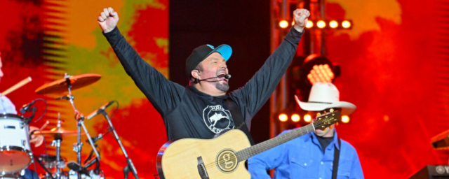 Garth Brooks Shares Insight Into Parenthood, Family, and His Comeback in ‘The Anthology IV: Going Home’