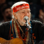 Beobachten Sie Willie Nelson, 91