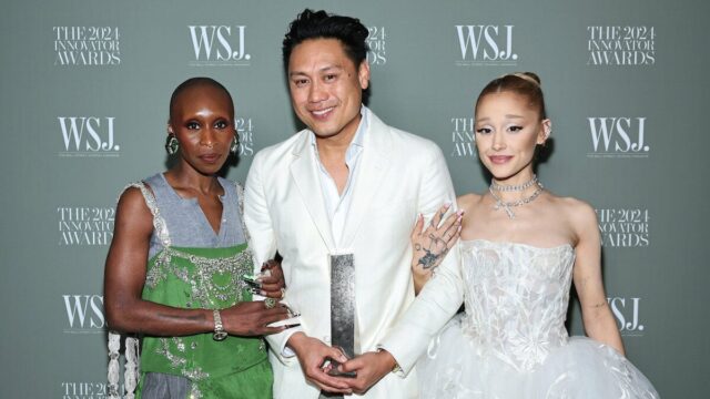 Der Regisseur "Wicked", Jon M. Chu, sagt, dass die Reaktion von Fans in Echtzeit alles in Teil 2 bearbeitet: "Sie achten wirklich auf jedes Detail" ""

