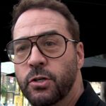 'Entourage' Star Jeremy Pivens Heimat, den einbreitete, Schmuck im Wert von 200.000 Dollar gestohlen wurde