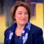 "Die Aussicht": Senator Amy Klobuchar sagt, dass die Reue des Wählers einsetzt und "weiterhin" | Video