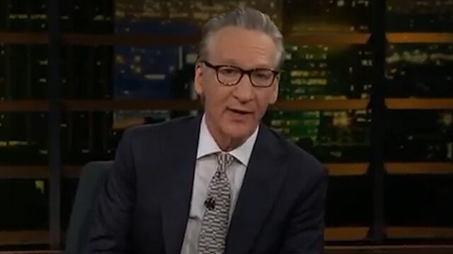 Bill Maher sagt, dass Streamer den Fußball ruinieren, es ist ein Schmerz im Arsch zu sehen

