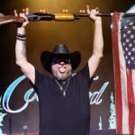 Colt Ford hat einen neuen Lebensvertrag, nachdem er 2024 einen fast tödlichen Herzinfarkt erlitten hatte