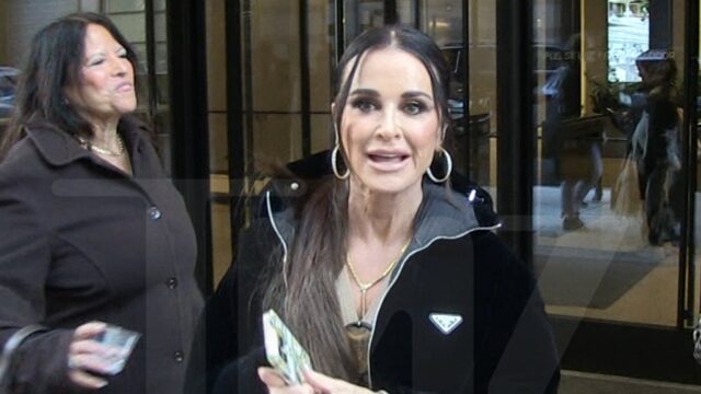 Kyle Richards sagt

