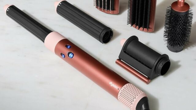 De Bronze und Pink Dyson Airwrap sind pünktlich zum Valentinstag ein Rabatt von 100 US -Dollar

