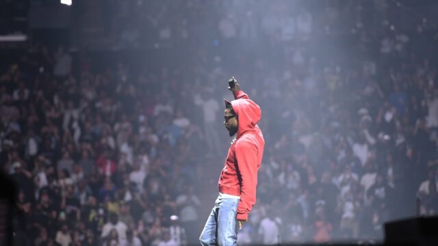 Wer wird Kendrick Lamar während seiner Super Bowl -Halftime -Version als besondere Gäste anziehen?

