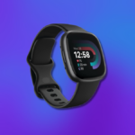 Die Fitbit Vers 4 hat gerade ihren ersten Rabatt des Jahres erhalten