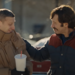 Tim Robinson und Paul Rudd teilen sich eine giftige Band im A24s Friendship Trailer