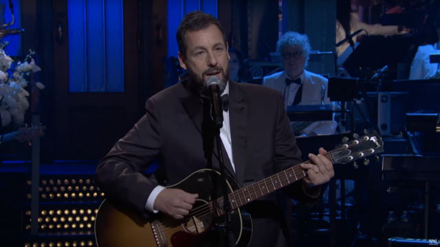 Adam Sandlers Heartlines SNL Tribute Song ist ein bewegender Moment

