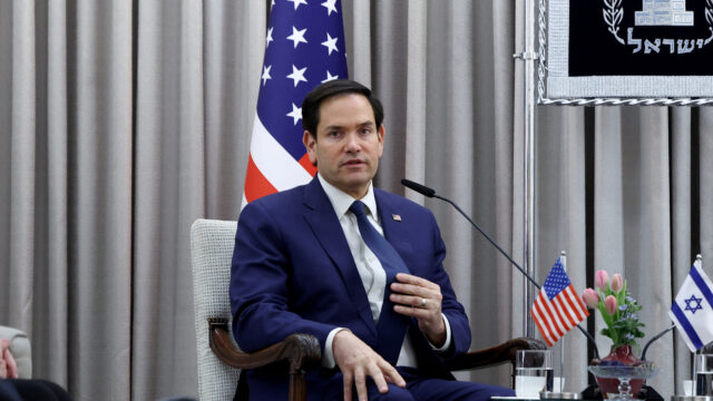 Marco Rubio trifft Netanyahu, als Israel Rafah trotz des Waffenstillstands schlägt

