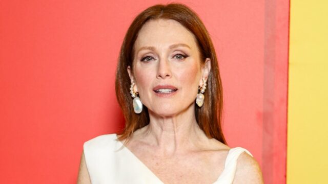 Julianne Moore "Erstaunen", um das Buch ihrer Kinder auf Freckles zu lernen, ist von der Trump -Administration verboten

