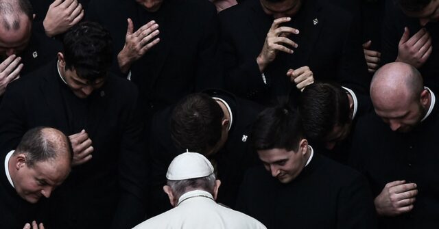 Was passiert mit der Führung der katholischen Kirche, wenn ein Papst krank oder unfähig ist?

