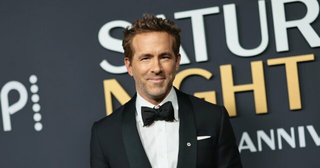 Ryan Reynolds hat den Witz "SNL 50" mitten in Justin Baldonis Drama nicht gestartet: Quelle

