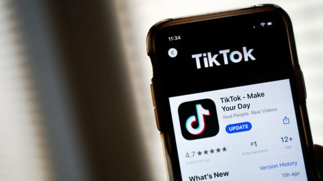 TIKTOK kehrt zu Apple zurück, Google App Stores

