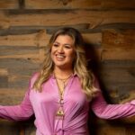 Kelly Clarkson bleibt beschäftigt: New Las Vegas Residency Singer Books, um diesen Sommer zu beginnen